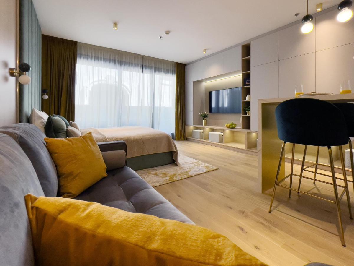 Emerald Downtown Luxury Suites By Continental Group Budapest Eksteriør bilde
