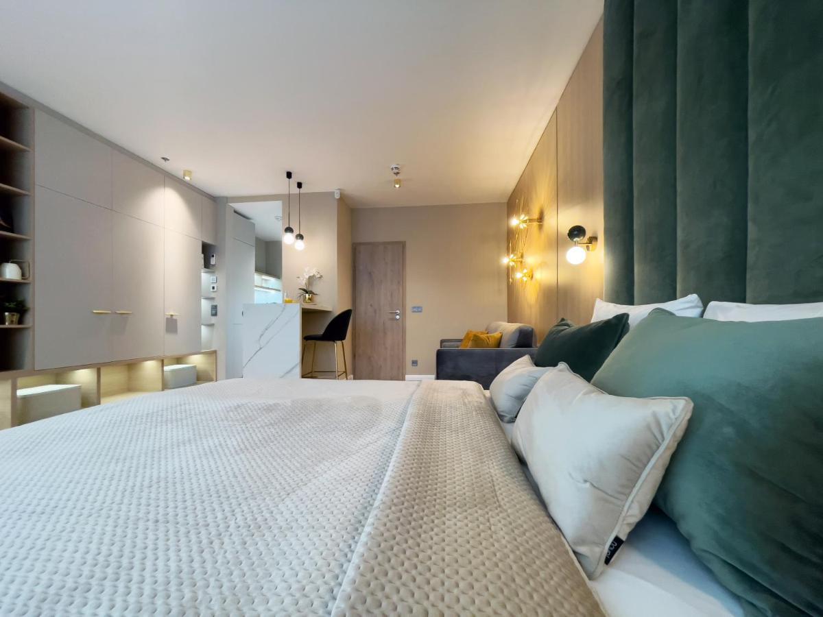 Emerald Downtown Luxury Suites With Hotel Services Budapest Eksteriør bilde