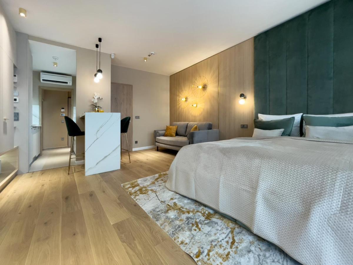 Emerald Downtown Luxury Suites By Continental Group Budapest Eksteriør bilde