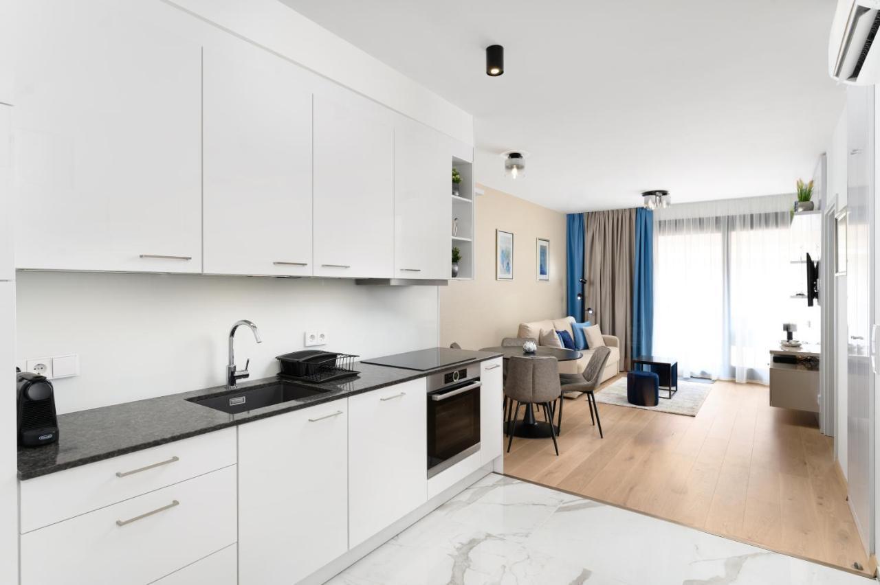 Emerald Downtown Luxury Suites By Continental Group Budapest Eksteriør bilde