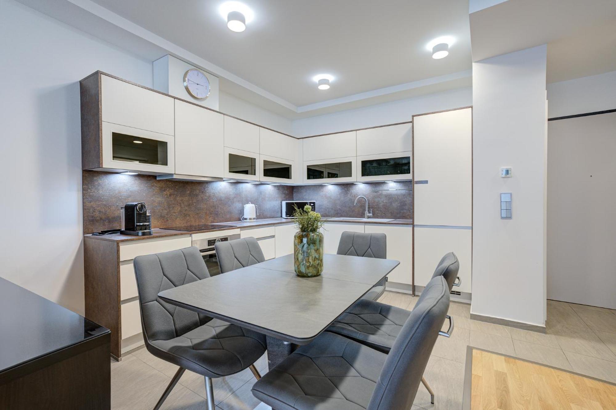 Emerald Downtown Luxury Suites By Continental Group Budapest Eksteriør bilde