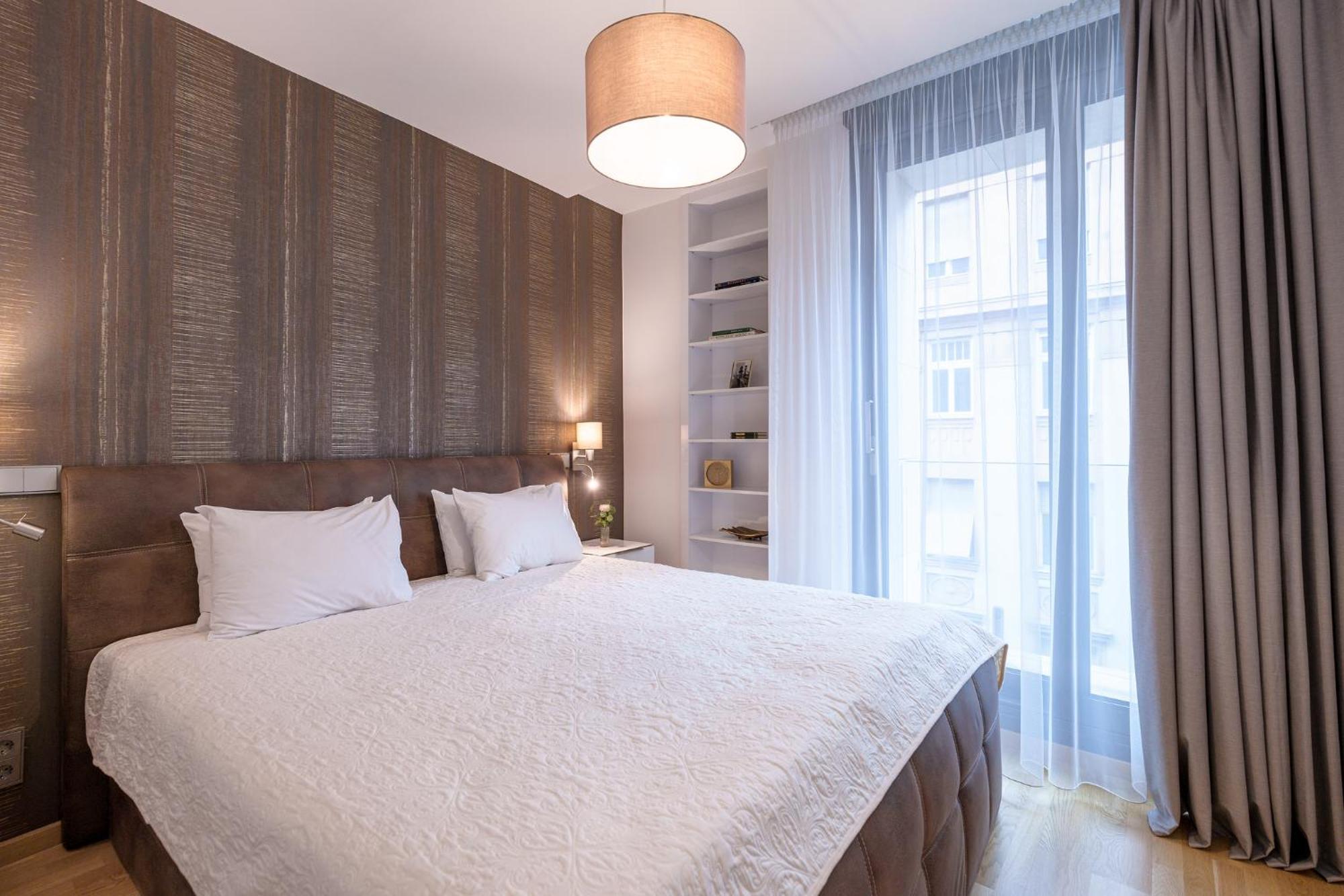 Emerald Downtown Luxury Suites By Continental Group Budapest Eksteriør bilde